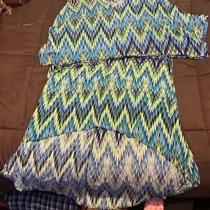 Nice 2 pc tank & skirt multi colors